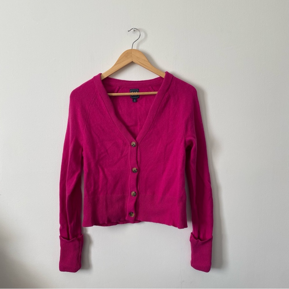 BarbieCore Fitted Cropped Hot Pink Sweater by Gap, Merino Wool, Sz M